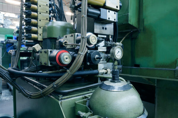 Hydraulic system control hight pressure oil